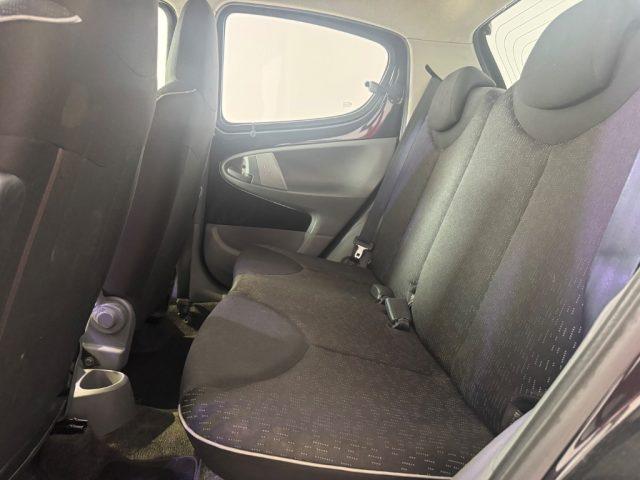 PEUGEOT 107 1.0 68CV 5p. Sweet Years 2Tronic