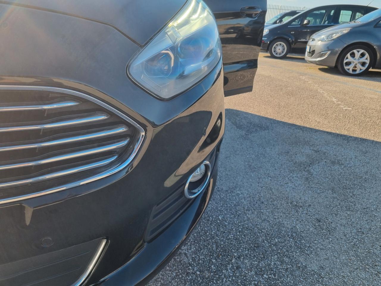 Ford S-Max 2.0 TDCi 150CV S&S Powershift 7posti Titanium