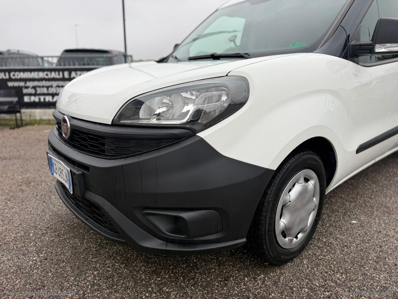 Doblò 1.6 MJT 105 CV S&S PL-TN CARGO MXI