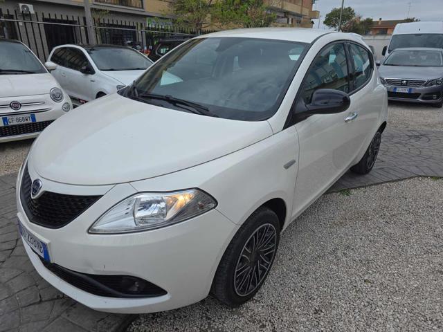 LANCIA Ypsilon 1.0 FireFly 5 porte S&S Hybrid Ecochic NO Obbli. d