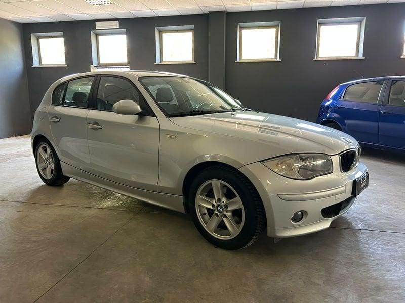 BMW Serie 1 116i Eletta 6m