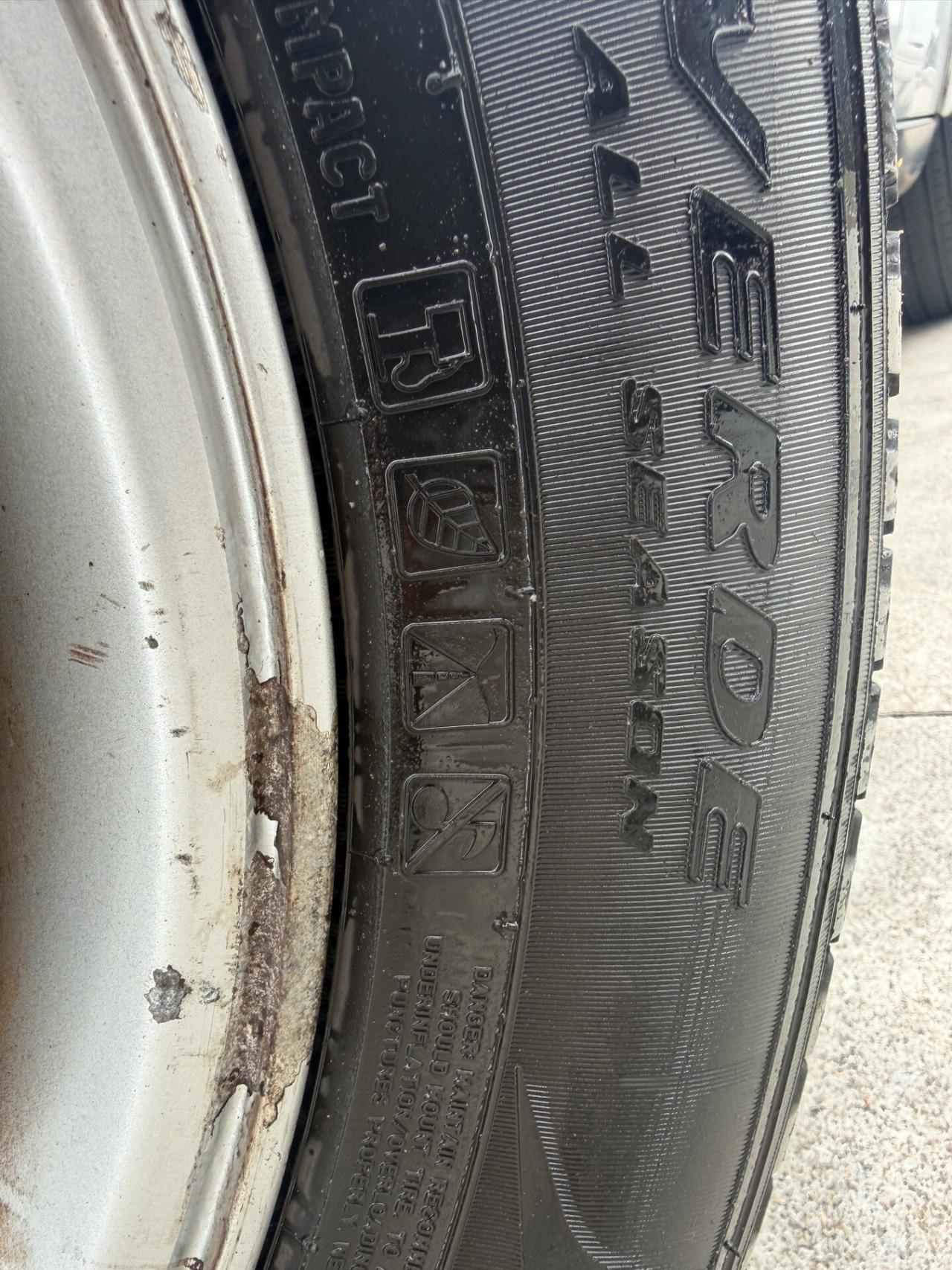 TOYOTA RAV4 2.0 16V BENZ-GPL 2032 4X4 UNI PROP