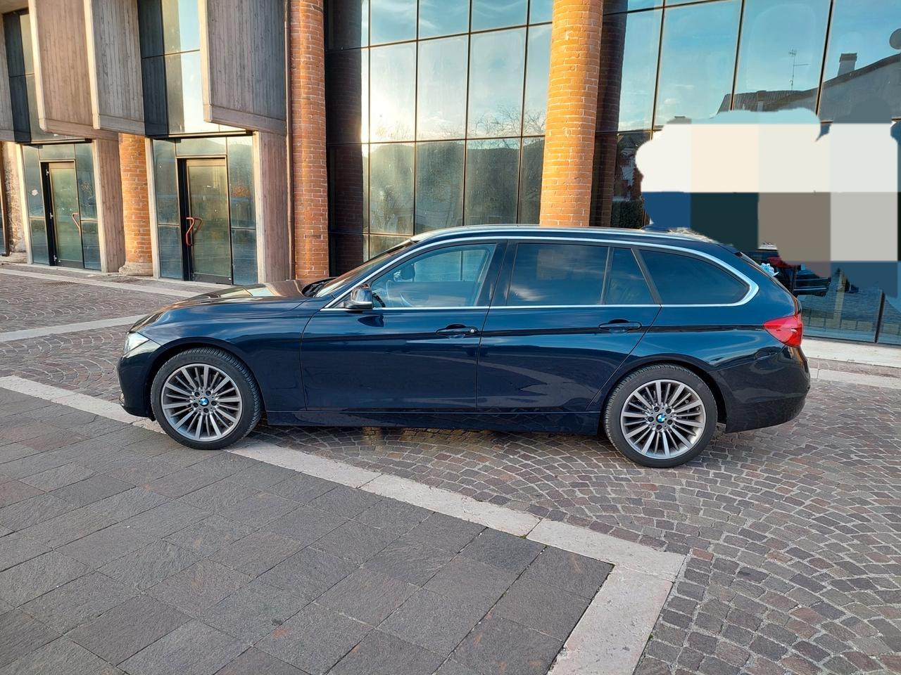 Bmw 320 320d Touring Luxury #MP