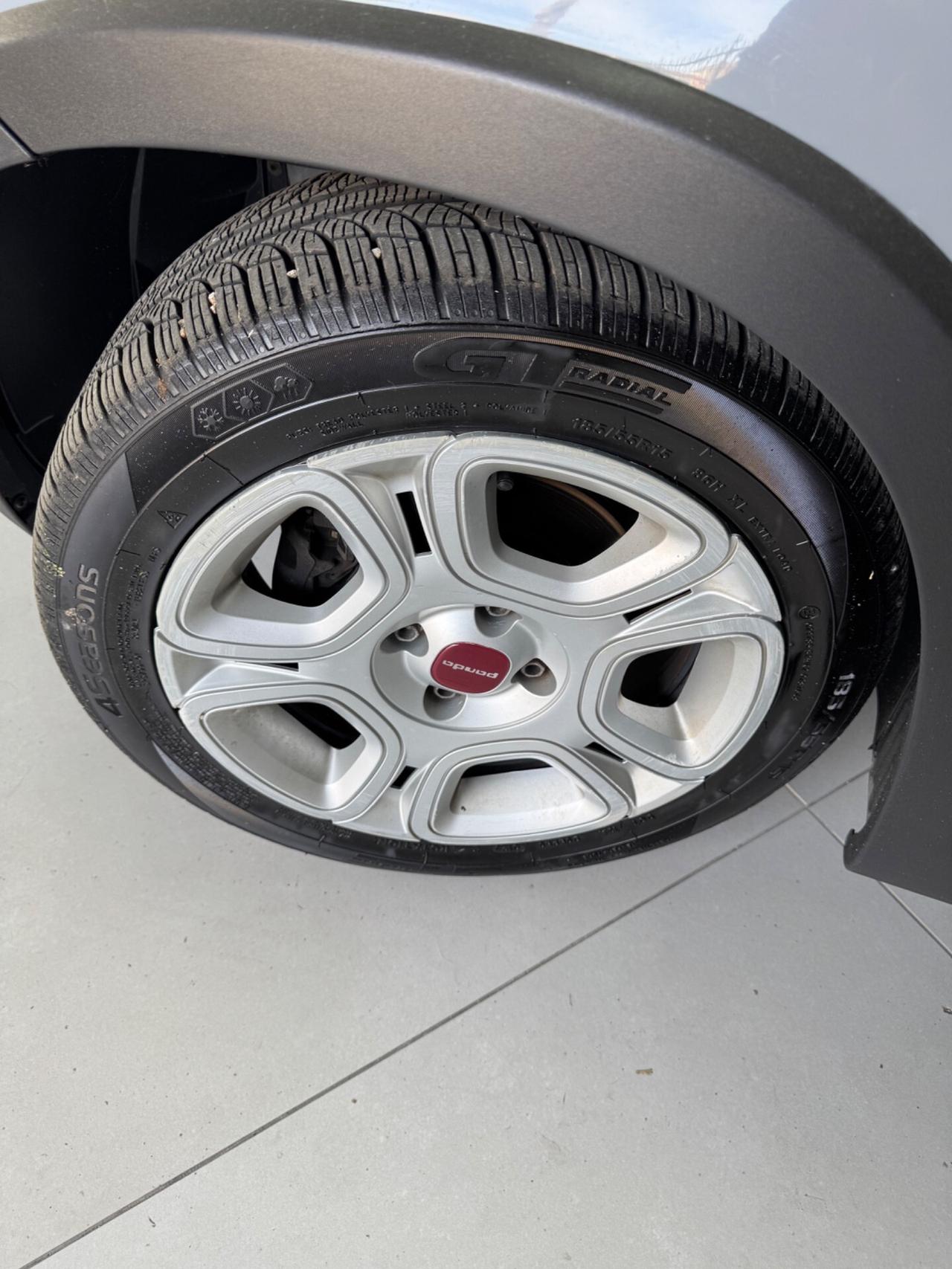 Fiat Panda 1.0 FireFly S&S Hybrid Red