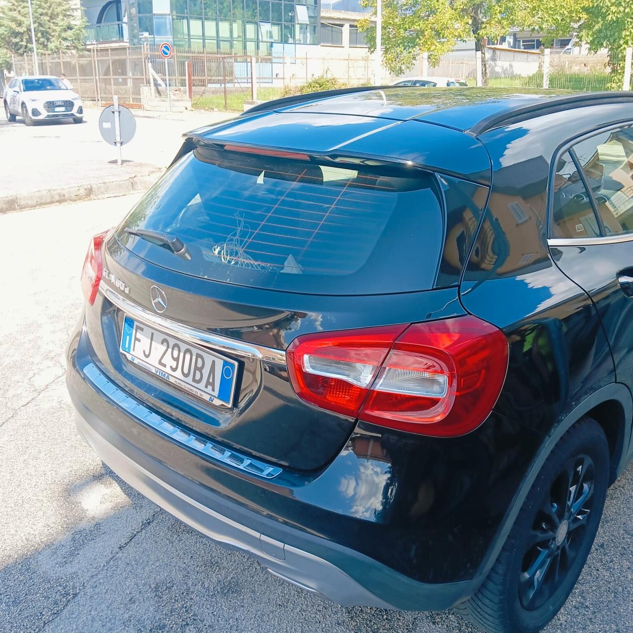 Mercedes-benz GLA 180 d Sport