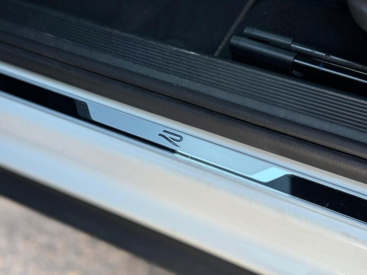 Volkswagen T-Roc 2.0 TDI R-Line