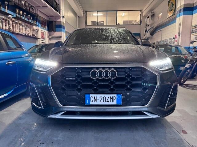 Audi Q5 40 2.0 tdi MHEV S line Quattro S-tronic