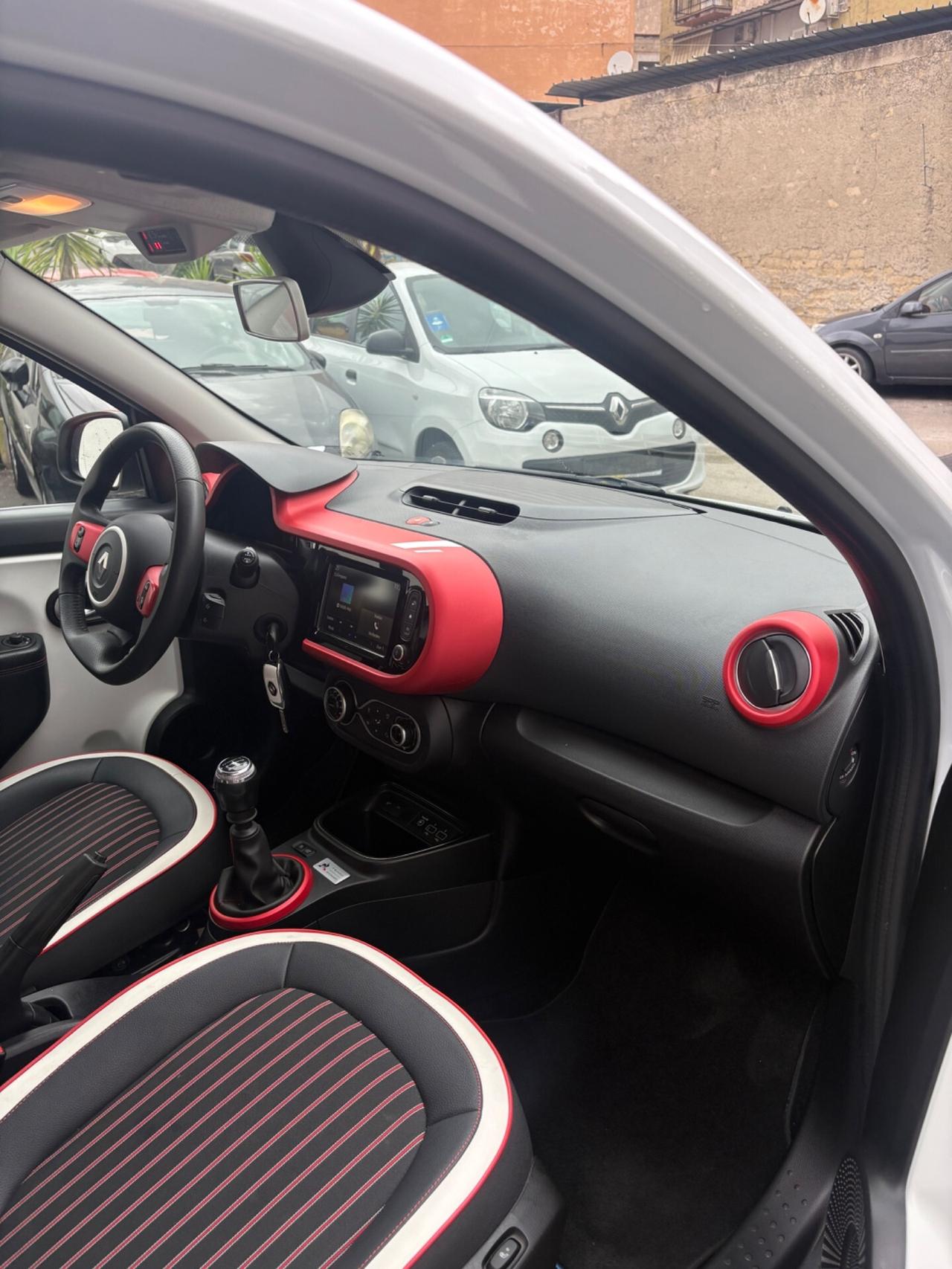 Renault Twingo le coq sportif