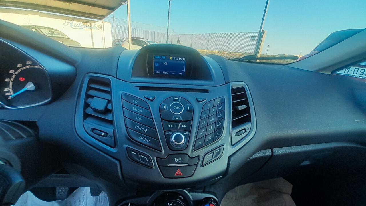 Ford Fiesta 1.4 5p. Bz.- GPL Titanium