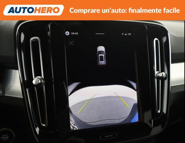 VOLVO XC40 B3 automatico Plus Black Edition