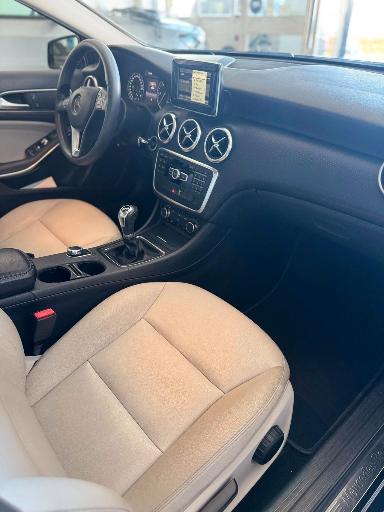 Mercedes-benz A 180 A 180 CDI Night Edition