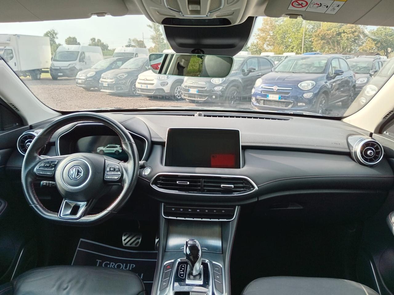 MG HS 1.5 T-GDI AT Luxury