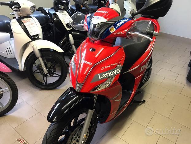Kymco People S 125 Team Ufficiale Ducati MotoGP