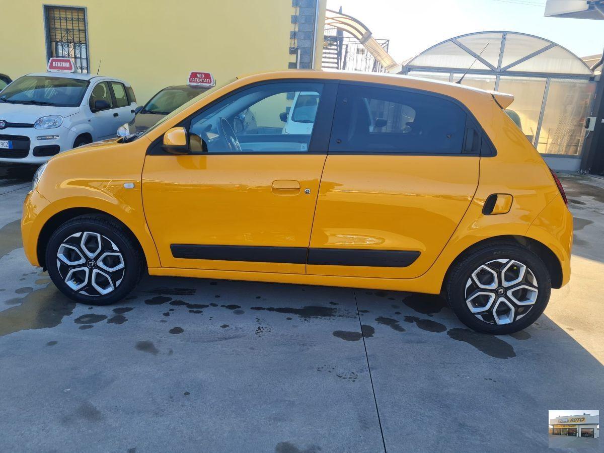 RENAULT Twingo Benzina-Euro 6D-Neopatentati-2019