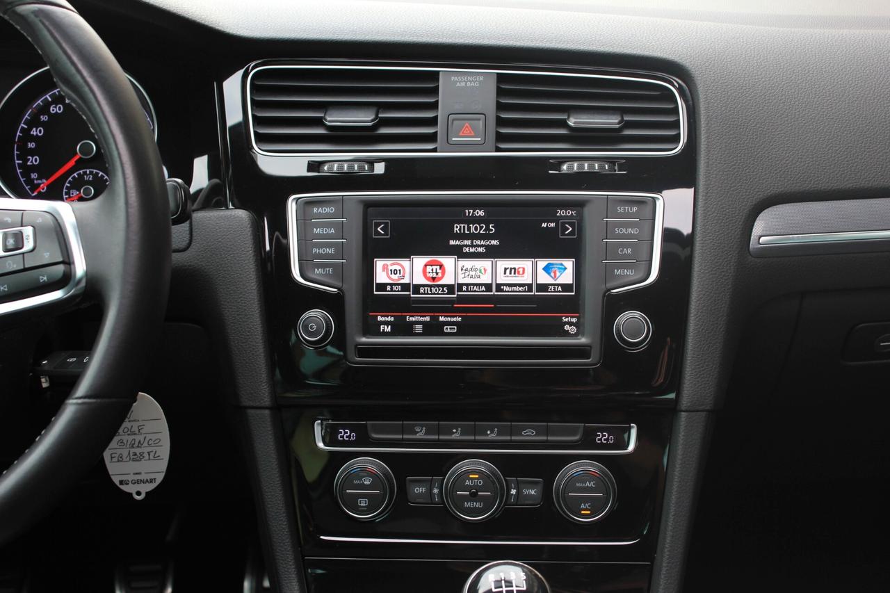 Volkswagen Golf VII 5p. R-Line 1.6 TDI 110CV TETTO PANORAMICO UNICO PROPRIETARIO