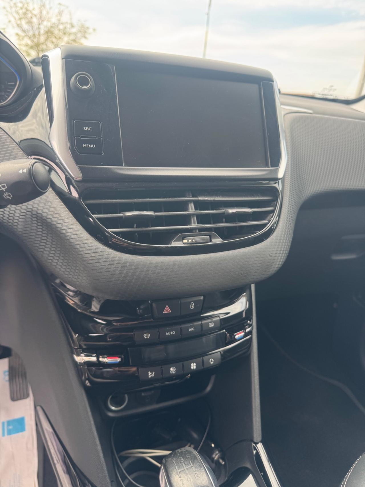 Peugeot 2008 1.6 e-HDi 92Cv *ALLURE* 2015