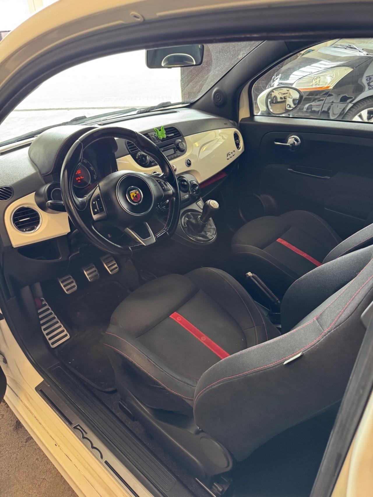 Abarth 500 1.4 Turbo T-Jet