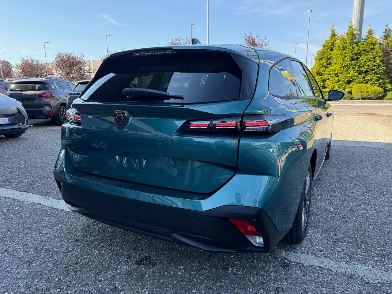 Peugeot 308 SW 1.5 bluehdi Style s&s 130cv eat8