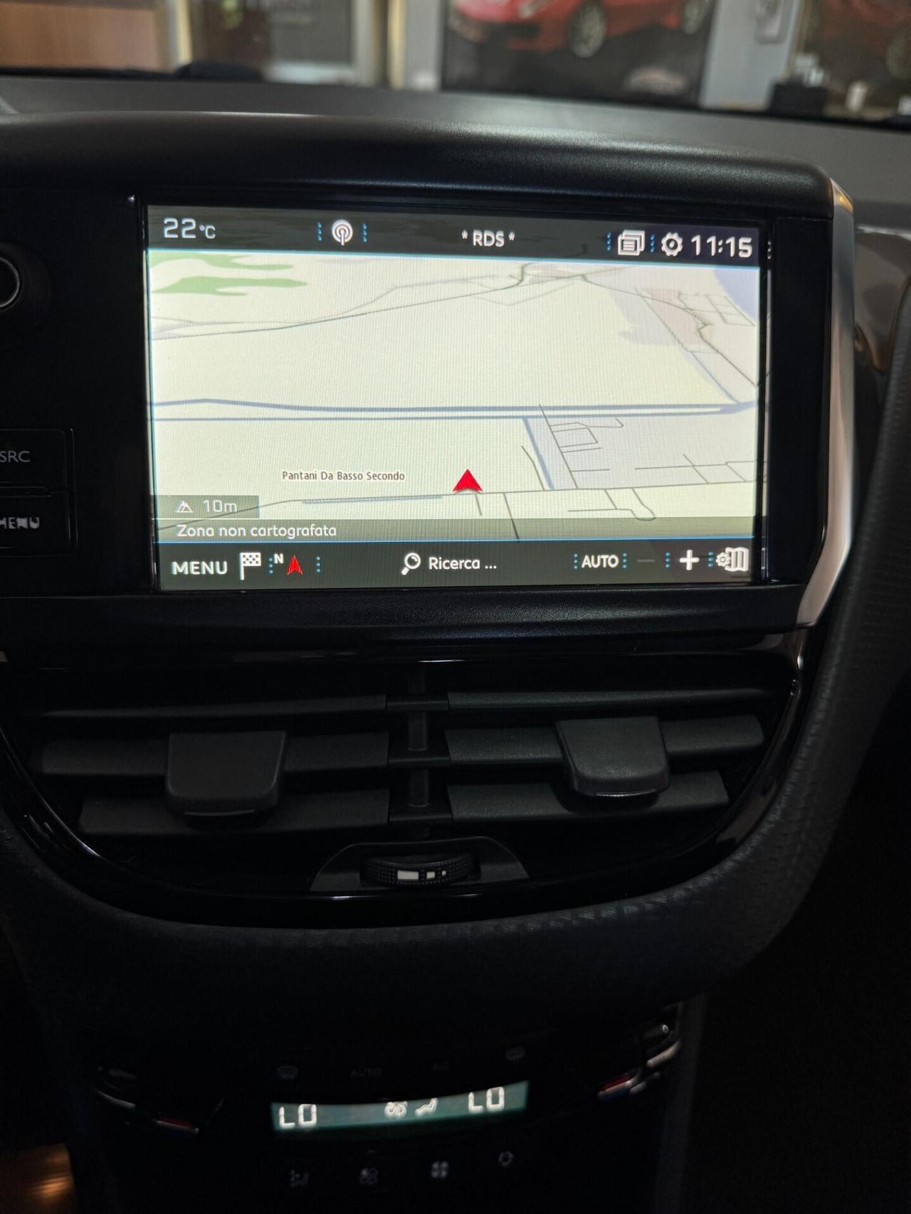 Peugeot 208 PureTech GPL 82 cv Allure NAVIGATORE-R