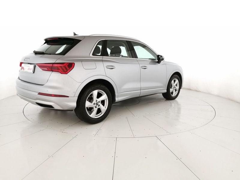 Audi Q3 35 1.5 tfsi Business Advanced
