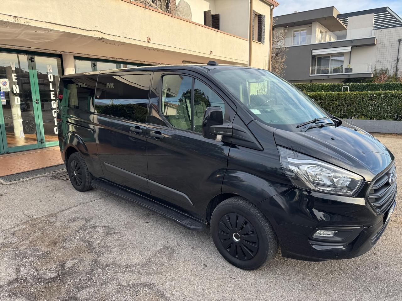 Ford Tourneo Custom 320 2.0 EcoBlue 130CV PC Trend