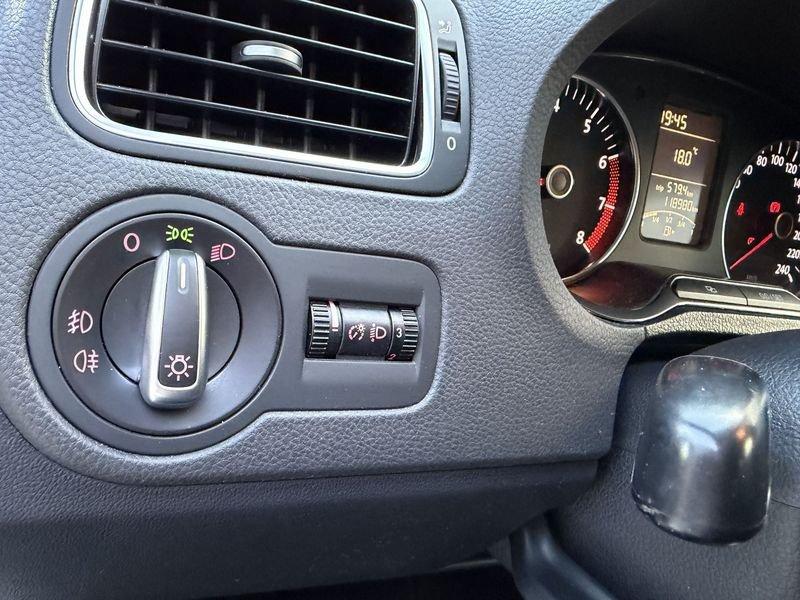 Volkswagen Polo 5p 1.2 Comfortline 70cv IDONEA NEOPATENTATI