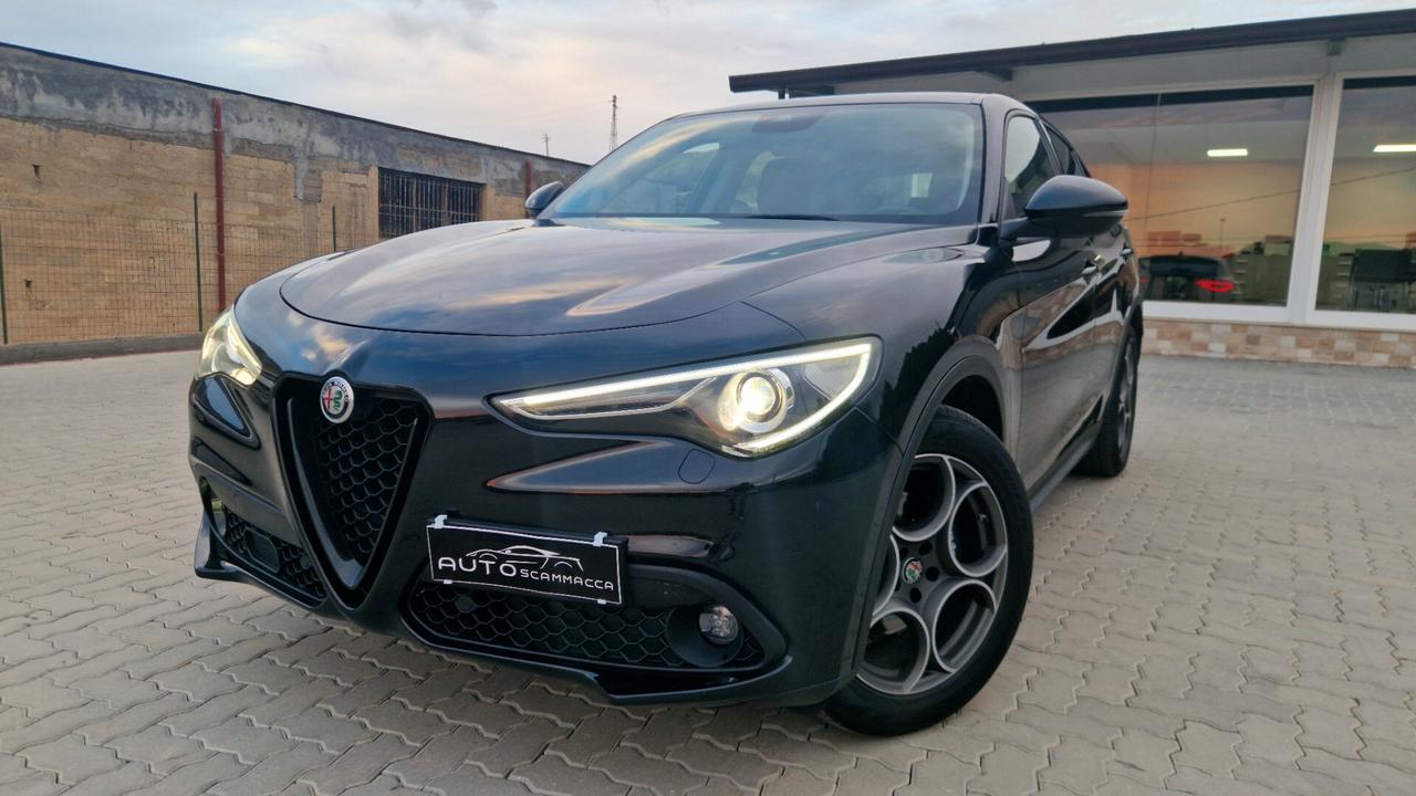 Alfa Romeo Stelvio 2.2 Turbodiesel 190 CV AT8 Sprint Black edition