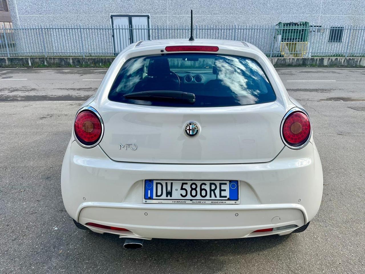 Alfa Romeo MiTo 1.4GPL 181.000km 2010 per neopatentati