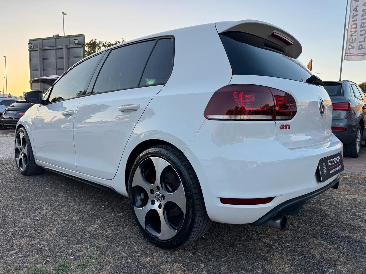 VOLKSWAGEN - Golf - 2.0 TSI 5p. GTI - FINANZIABILE