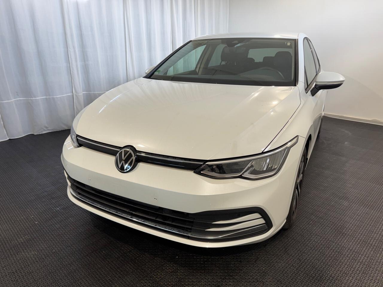 Volkswagen Golf 1.5 eTSI 150 CV EVO ACT DSG Life