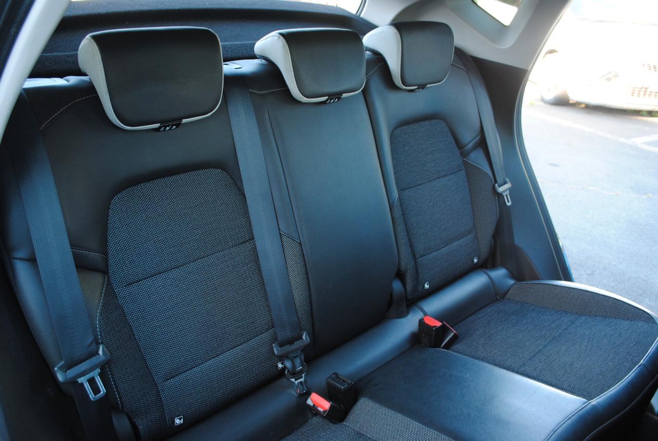 Renault Captur Full Hybrid E-Tech 145 CV Techno