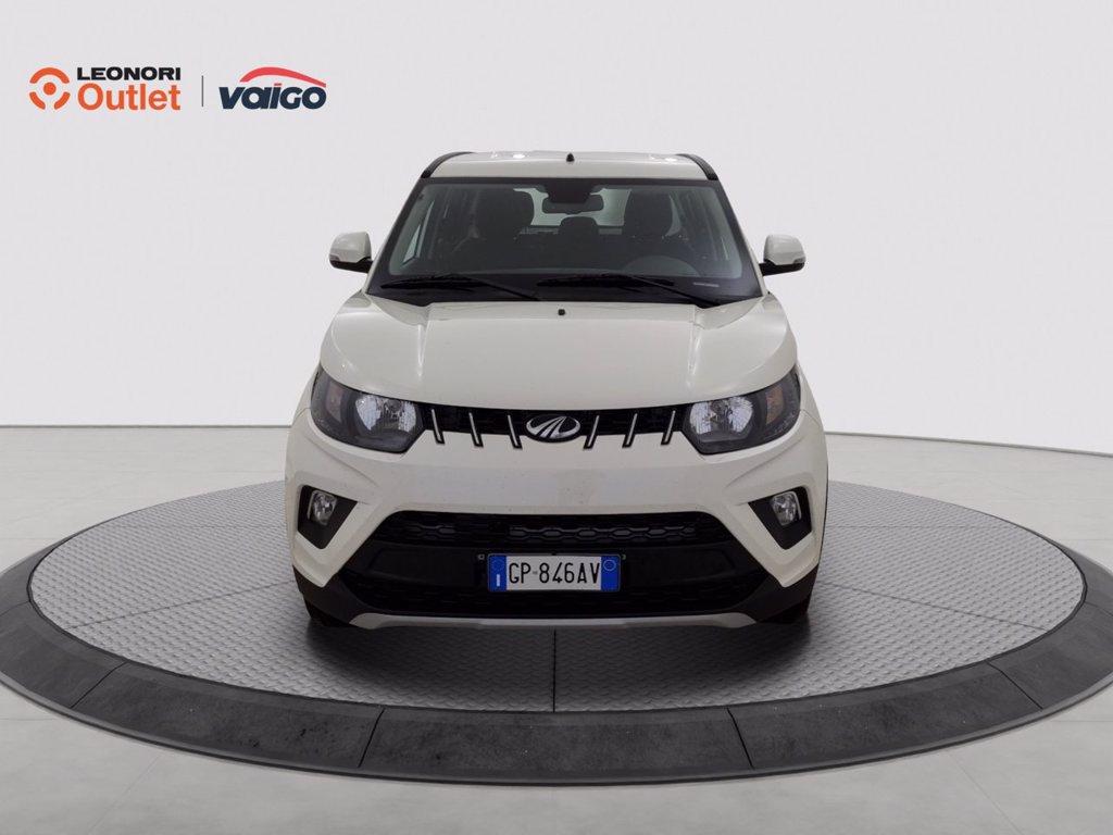 MAHINDRA Kuv100 1.2 k6+ del 2023