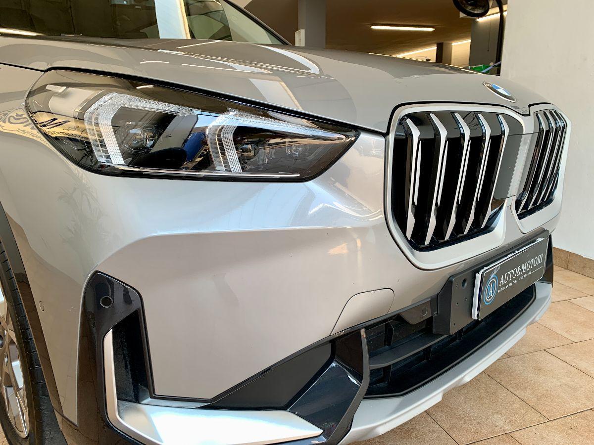 BMW - X1 - sDrive18i xLine