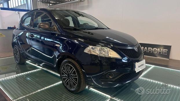LANCIA Ypsilon 1.2 69 CV 5 porte Elefantino Blu"