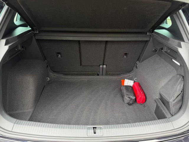 VOLKSWAGEN Tiguan 2.0 TDI 200 CV SCR DSG 4MOTION R-Line