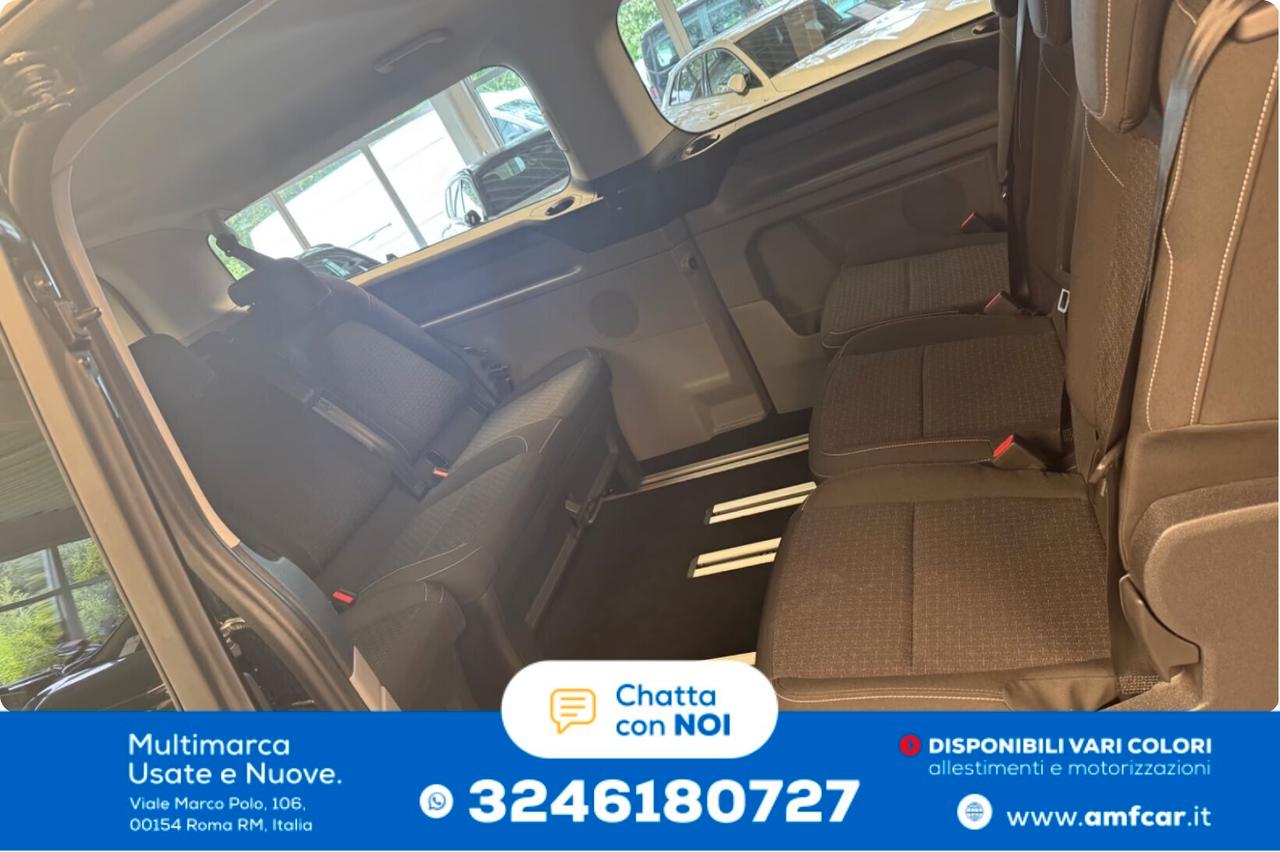 Ford Tourneo Custom 9 posti