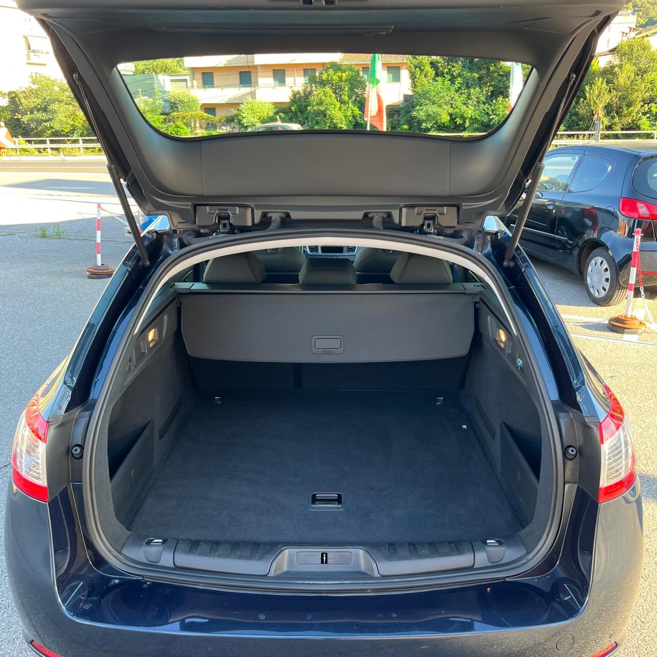 Peugeot 508 1.6 HDi 115CV SW Access