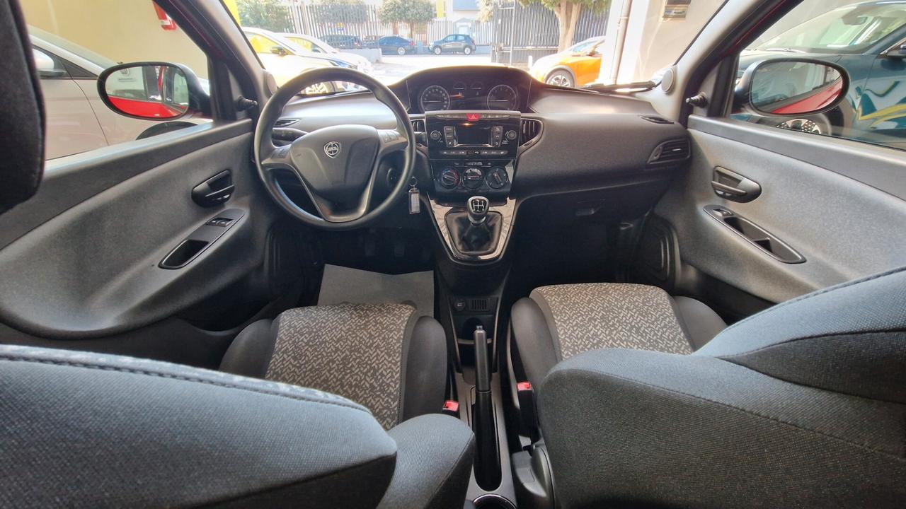 Lancia Ypsilon 1.2 69 CV 5 porte GPL Ecochic Elefantino Blu