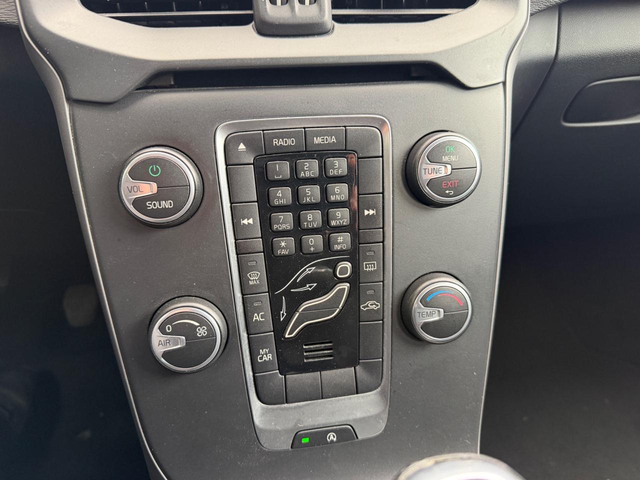 Volvo V40 D3 2.0 Diesel 88KW 6marce euro6b