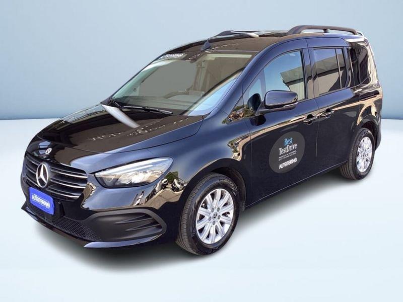 Mercedes-Benz Classe T 180 d AT
