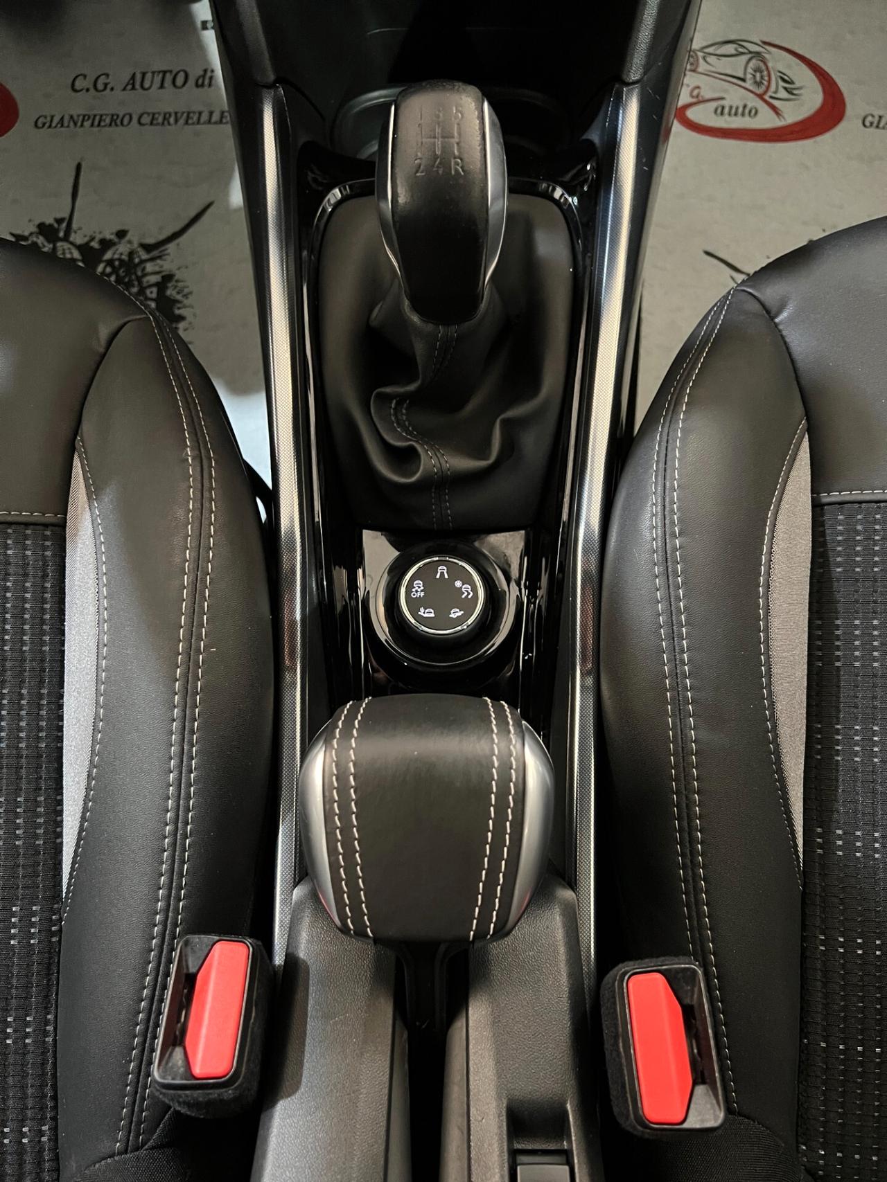 Peugeot 2008 1.6 92 CV - ALLURE - 2014
