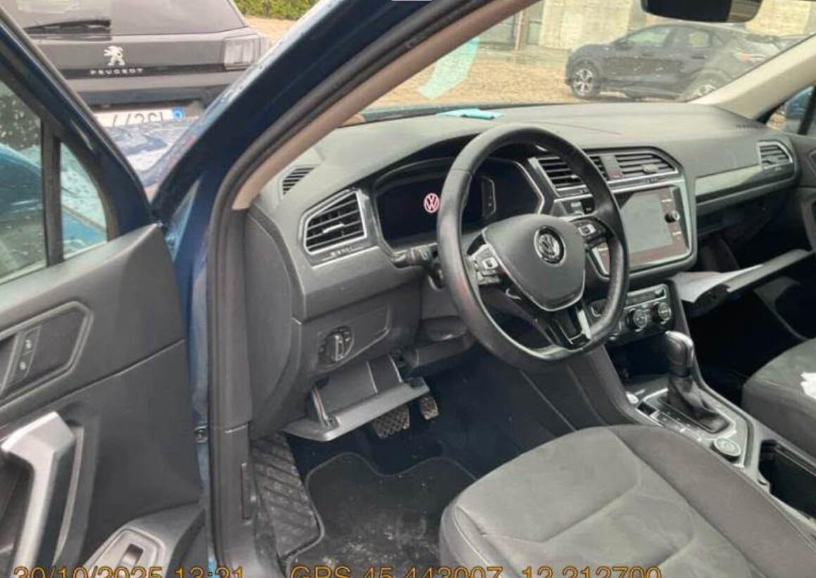 leggere descrizione Volkswagen Tiguan 2.0 TDI 150 CV SCR DSG R-Line