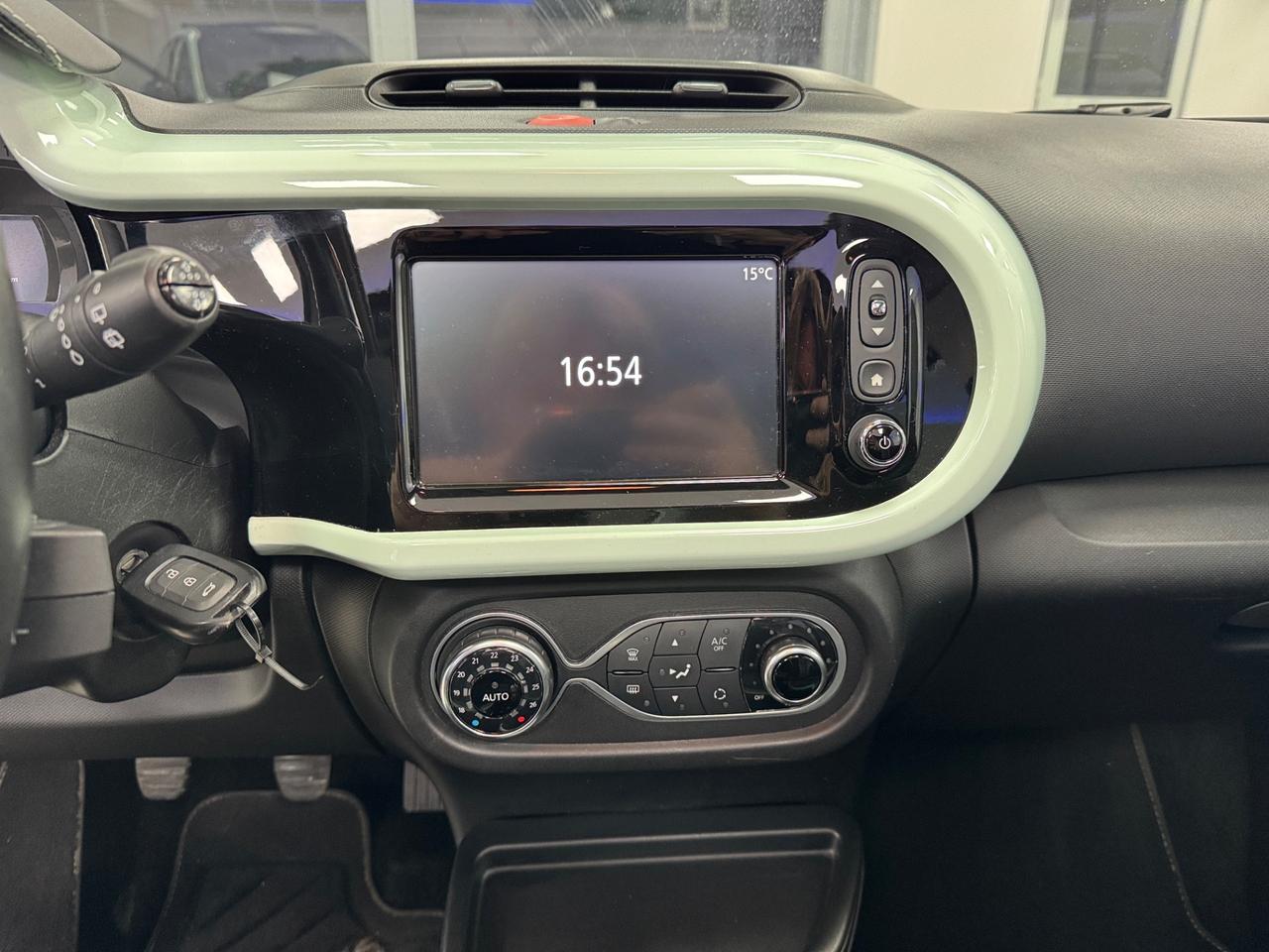 Renault Twingo TCe 90 CV Energy La Parisienne