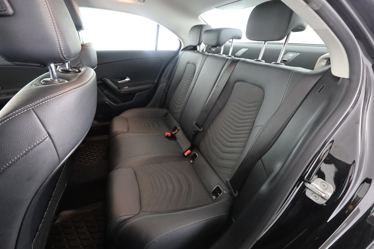 MERCEDES Classe A (V177) A 180 d Automatic Progressive Advanced