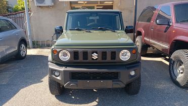 Suzuki Jimny 1.5 5MT Top