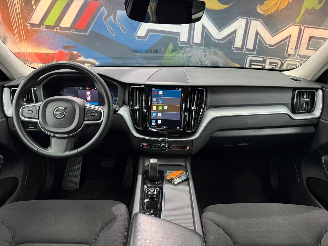 Volvo XC60 B4 (d) automatico Plus Dark (888)