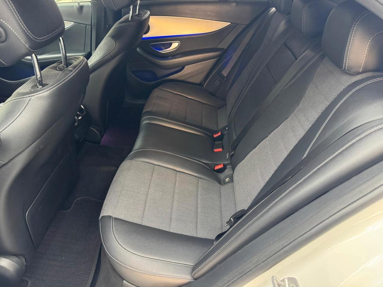 Mercedes-Benz E 220 D 194CV 5p. - Diesel