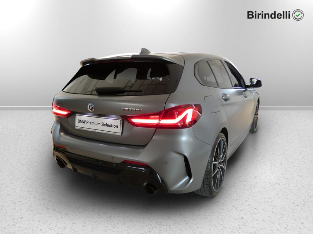 BMW Serie 1 (F40) - M 135i xDrive
