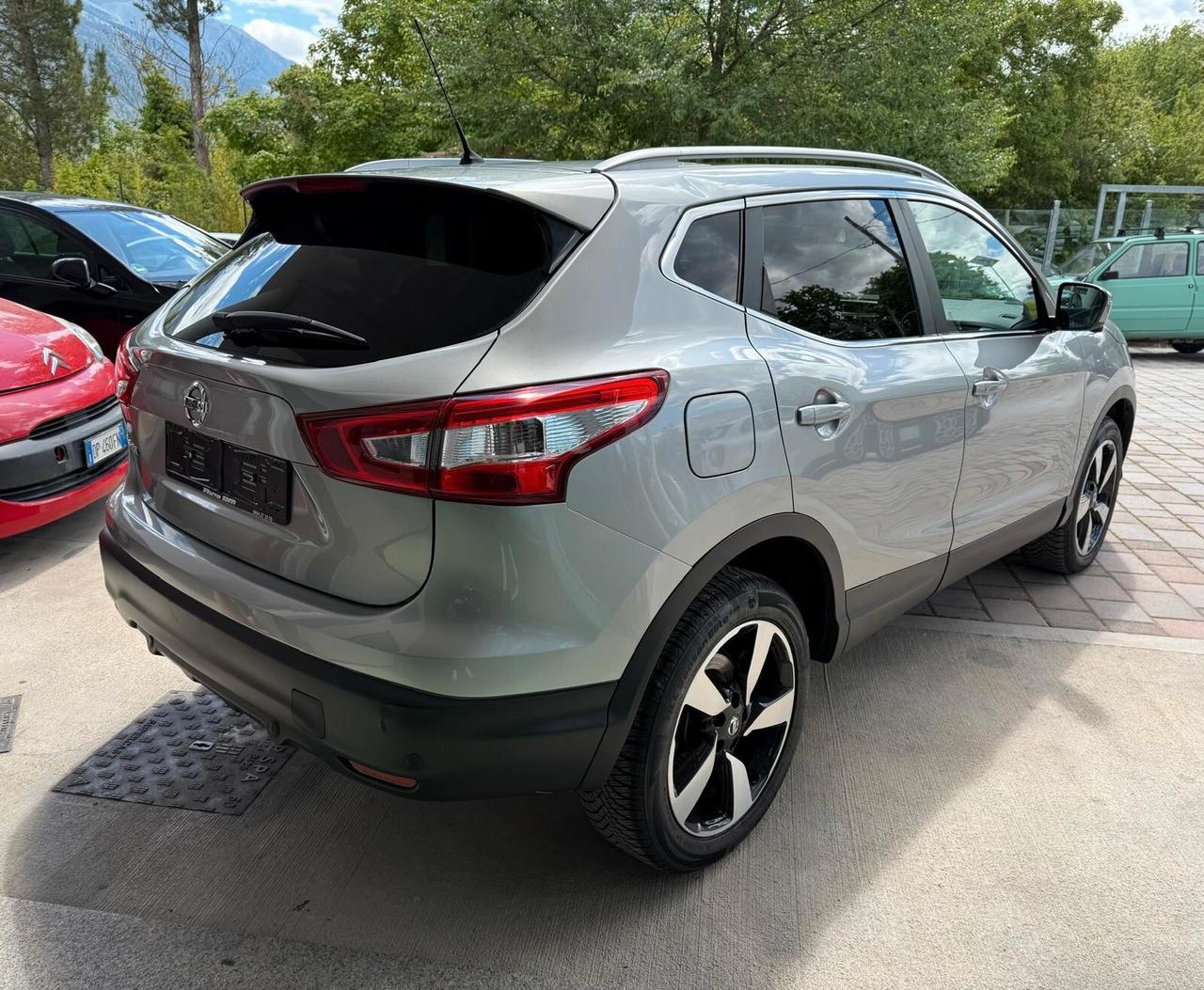 Nissan Qashqai 1.6 dCi 2WD N-Connecta