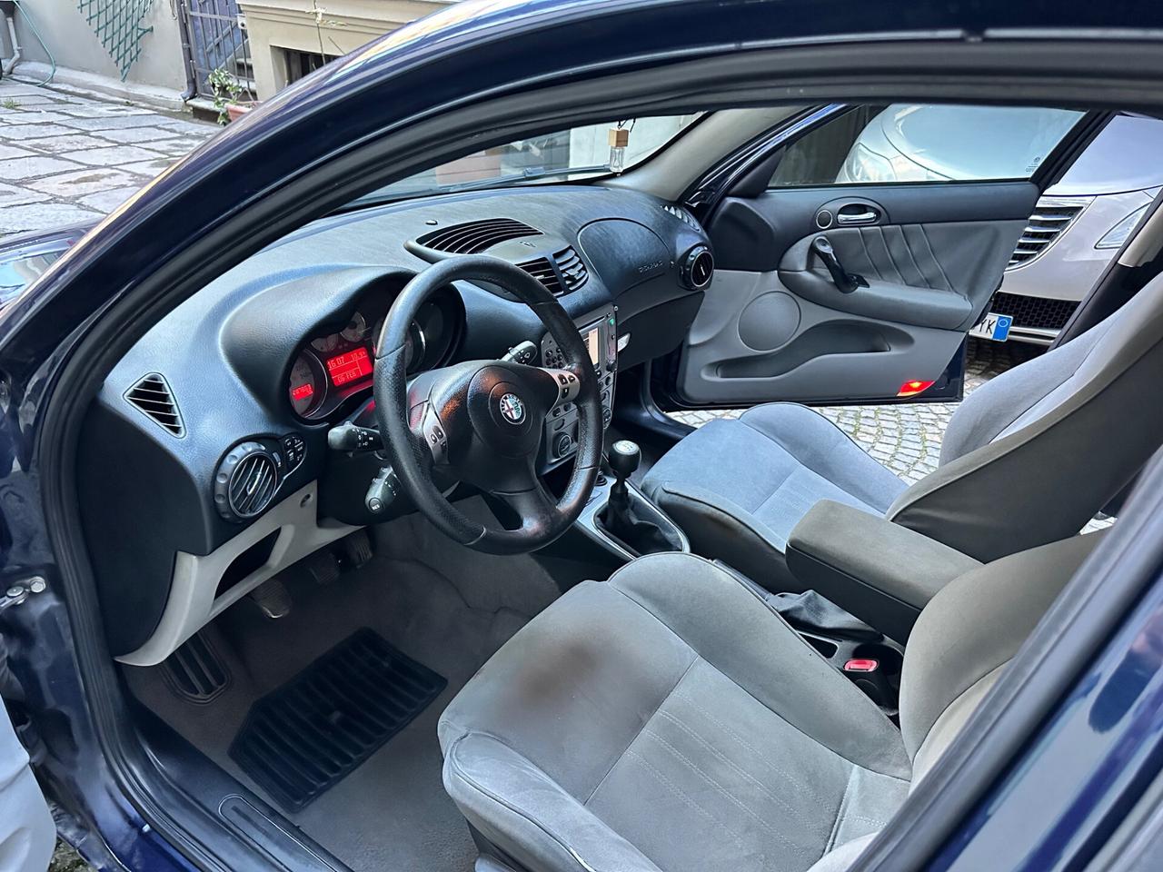 Alfa Romeo 147 1.9 JTD - CERCHI 17''